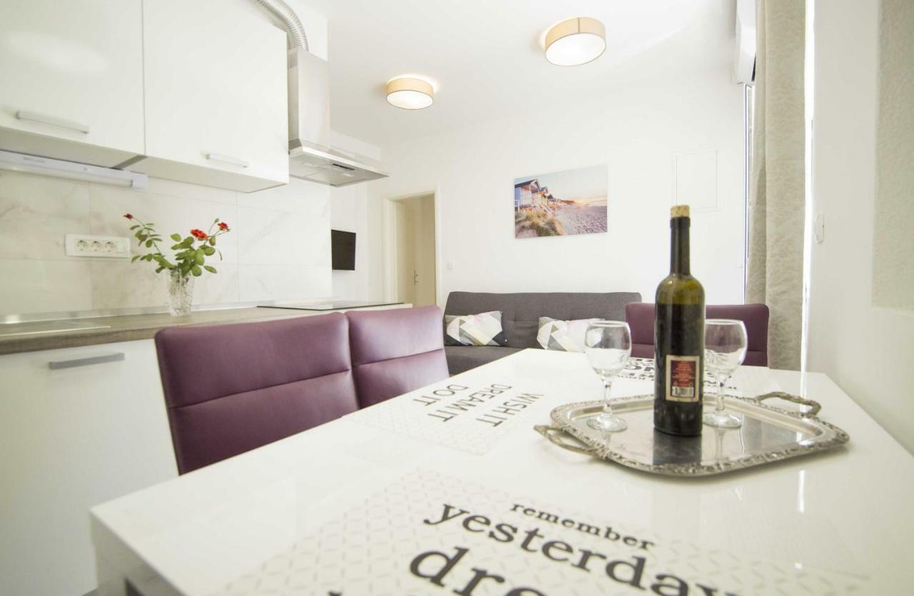 Apartman Neyra 3 Σπλιτ Εξωτερικό φωτογραφία